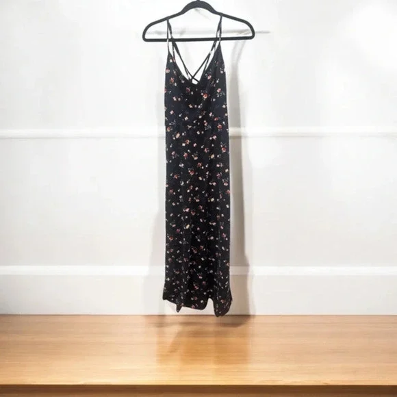 Floral dress - Picture 3 of 5